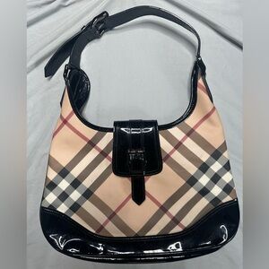 Authentic Burberry Women's Tan and Black Plaid Shoulder Bag